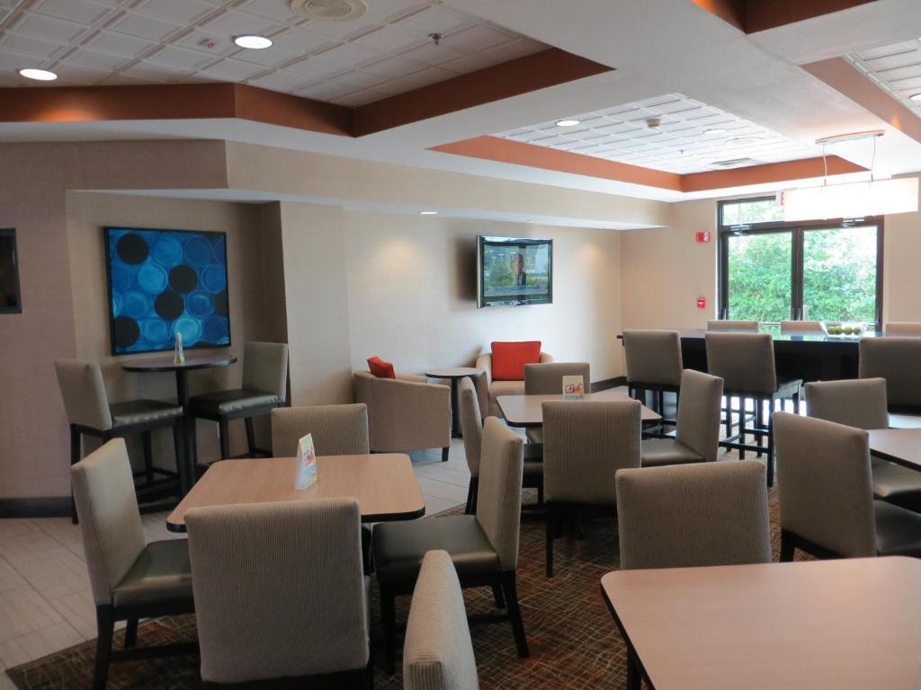 Country Inn & Suites By Radisson, Wolfchase-Memphis, Tn Zewnętrze zdjęcie