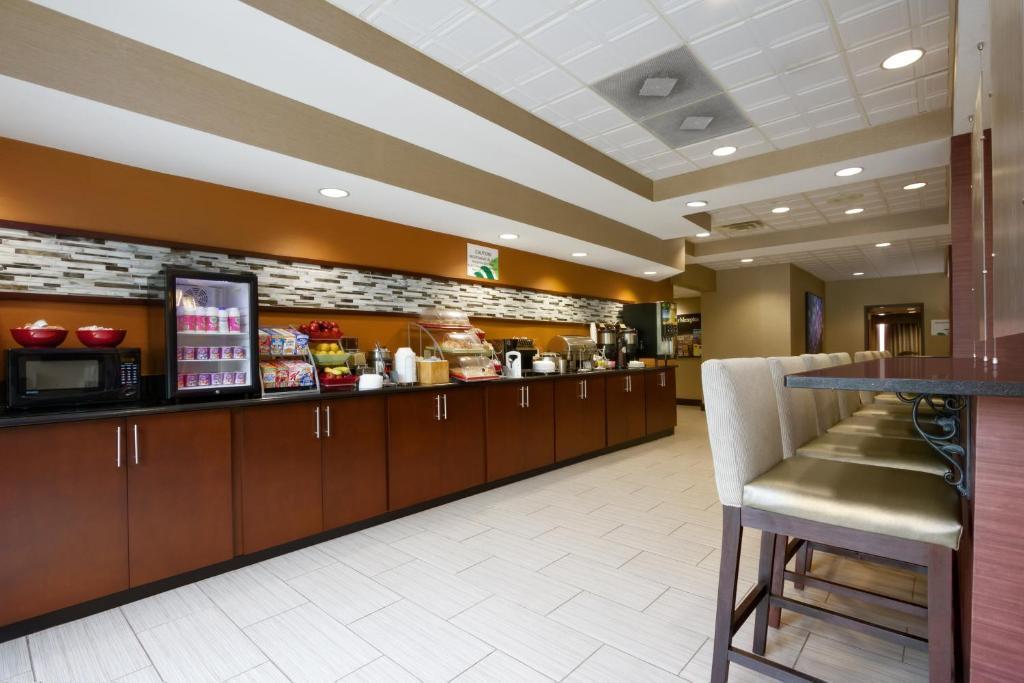 Country Inn & Suites By Radisson, Wolfchase-Memphis, Tn Zewnętrze zdjęcie